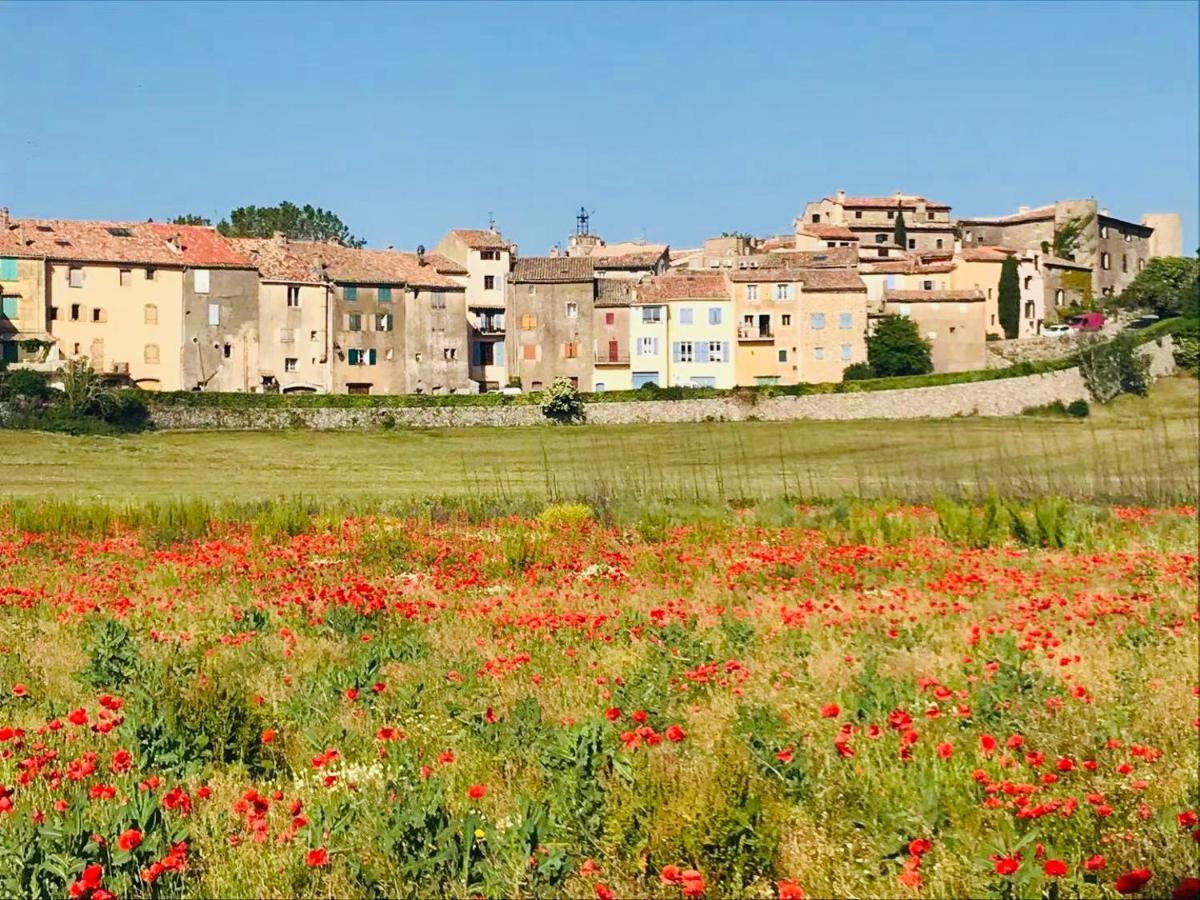 Penthouse Studio Privee Couple Ou Famille- La Maison Searle A Tourtour Luaran gambar